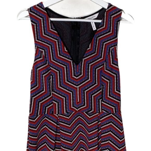 BCBGeneration Red Navy Chevron Fit & Flare Dress Size 10 - Picture 2 of 10